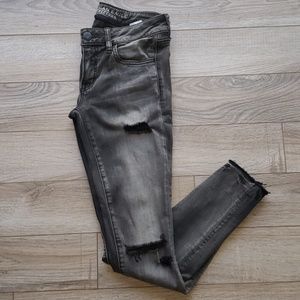 Distressed American Eagle Outfitters Jeans